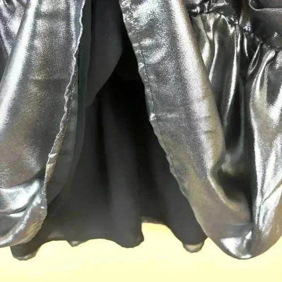 NWT Bar III Metallic Silver “80’s” Lamé Rouge Shoulder Pad Mini DressSize L - Picture 9 of 15